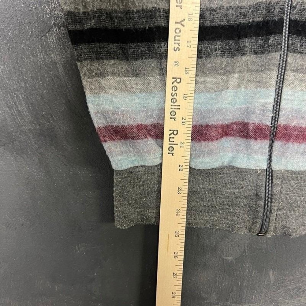 Vintage Striped Zip Up Sweater Medium Gray 1970s Fuzzy - Picture 6 of 7